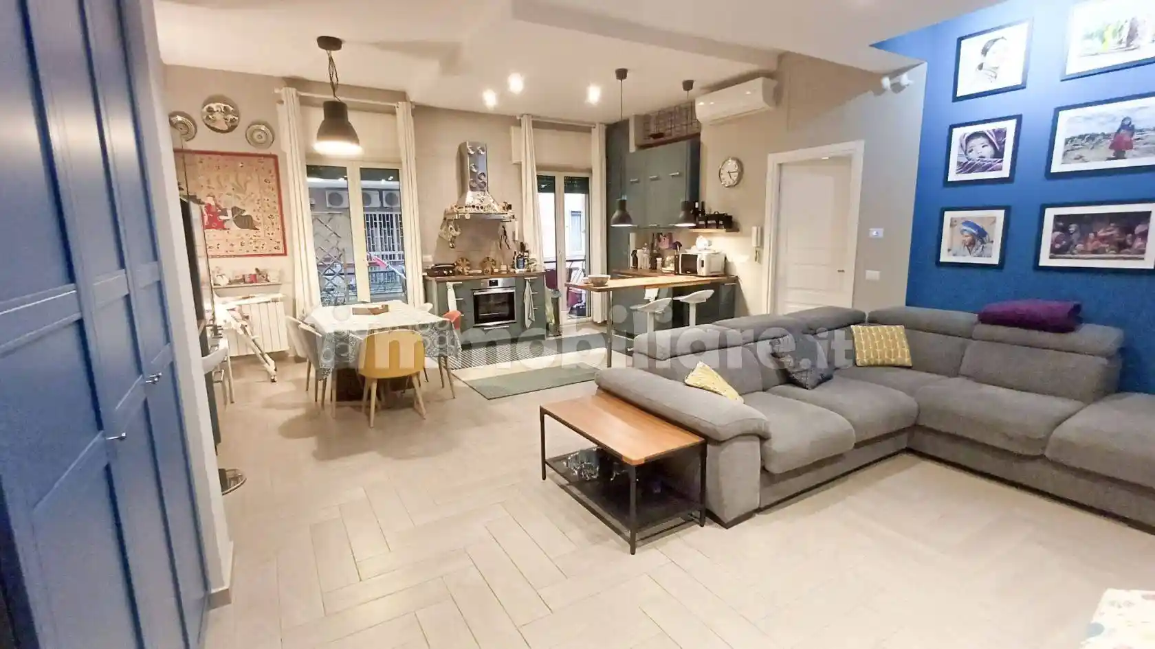 Appartamento in vendita a Napoli