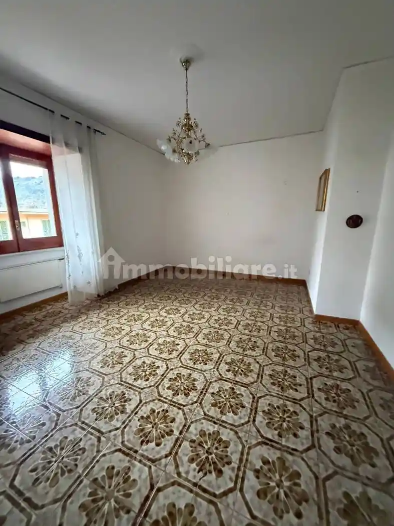 Appartamento in affitto a Napoli