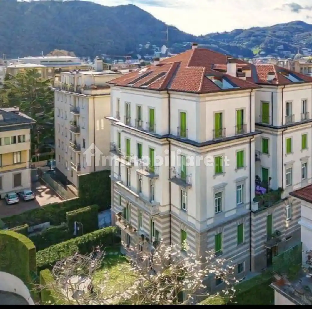 Appartamento in vendita a Como