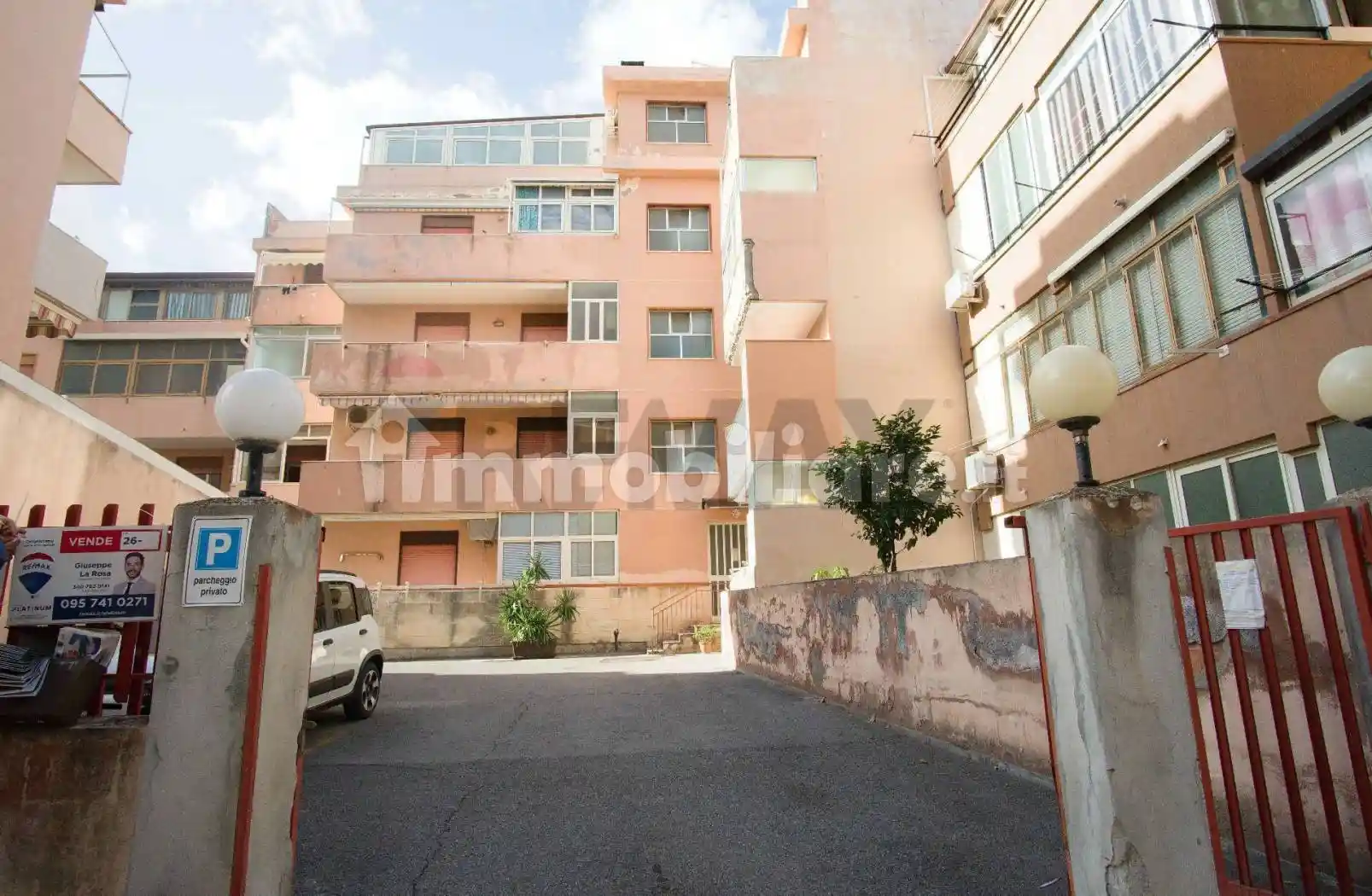 Appartamento in vendita a Roccalumera