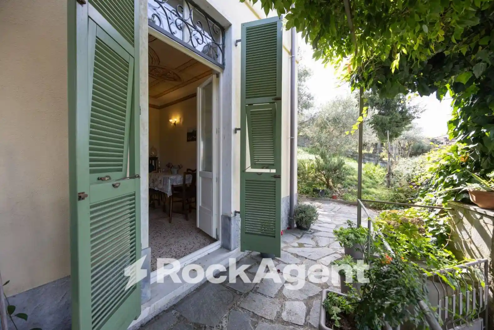 Casa indipendente in vendita a Fivizzano