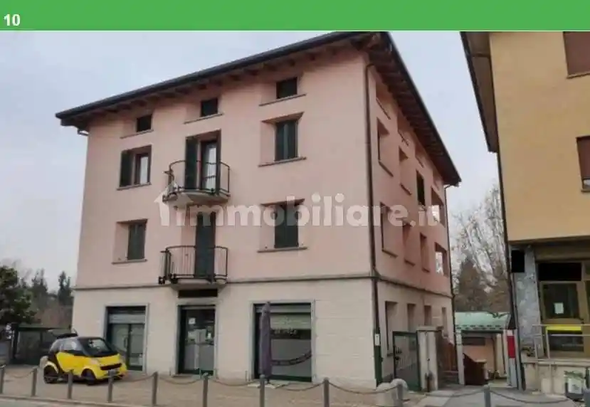 Appartamento in vendita a Merone