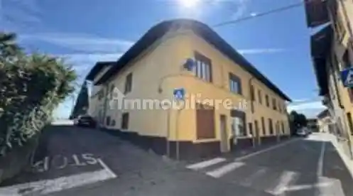 Appartamento in vendita a Arsago Seprio