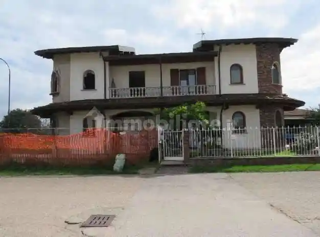 Appartamento in vendita a Cuggiono