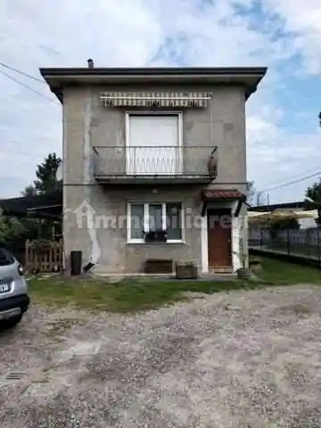 Appartamento in vendita a Cavaria con Premezzo