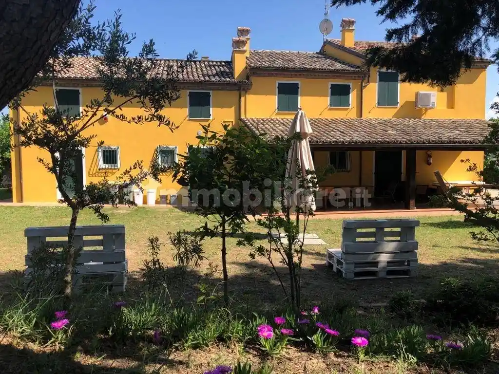 Rustico - Casale in vendita a Colli al Metauro