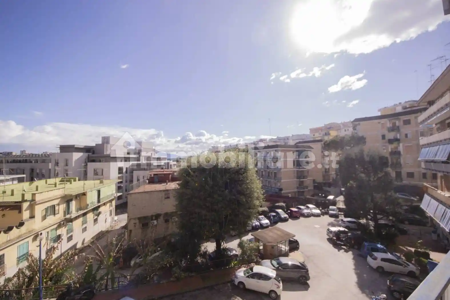 Appartamento in vendita a Napoli