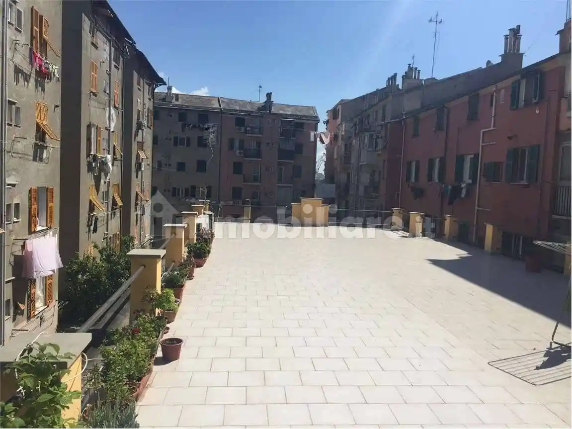 Appartamento in vendita a Genova