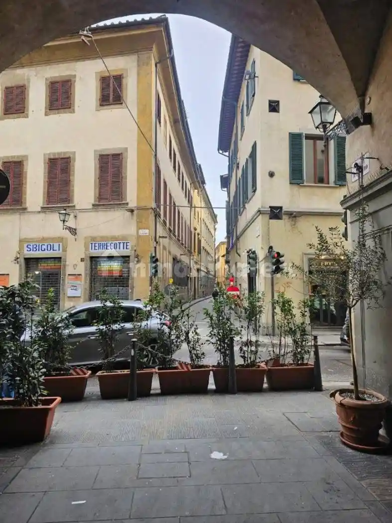 Appartamento in vendita a Firenze