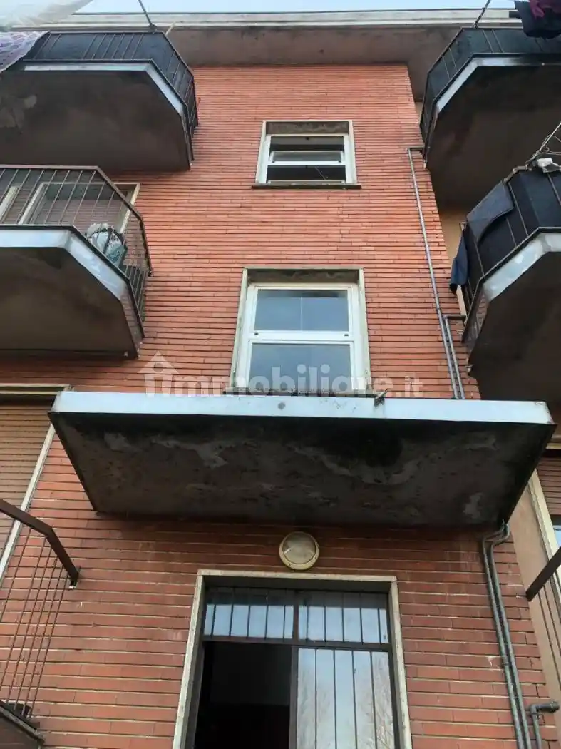 Appartamento in vendita a Vellezzo Bellini