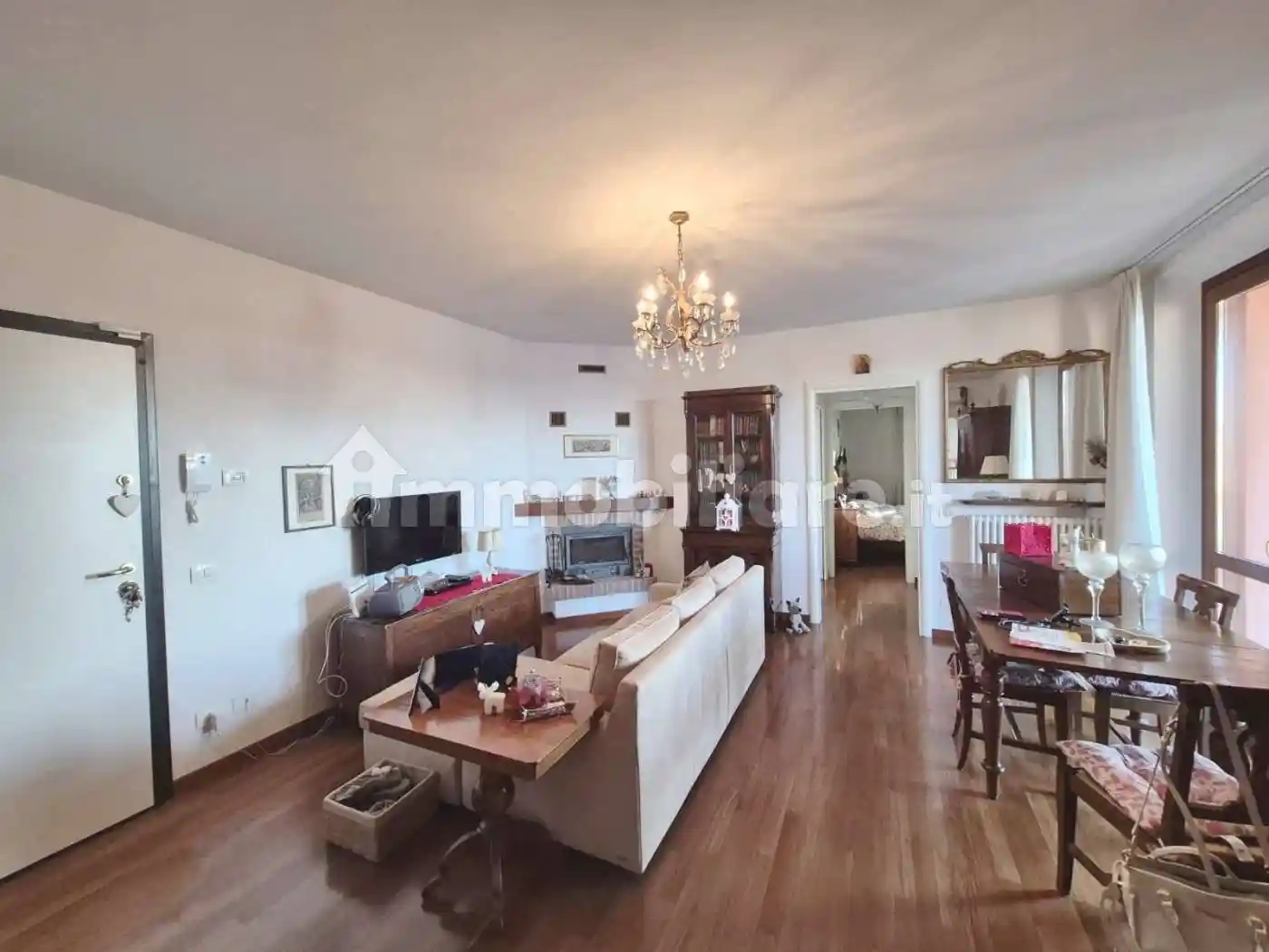 Appartamento in vendita a Reggio Emilia