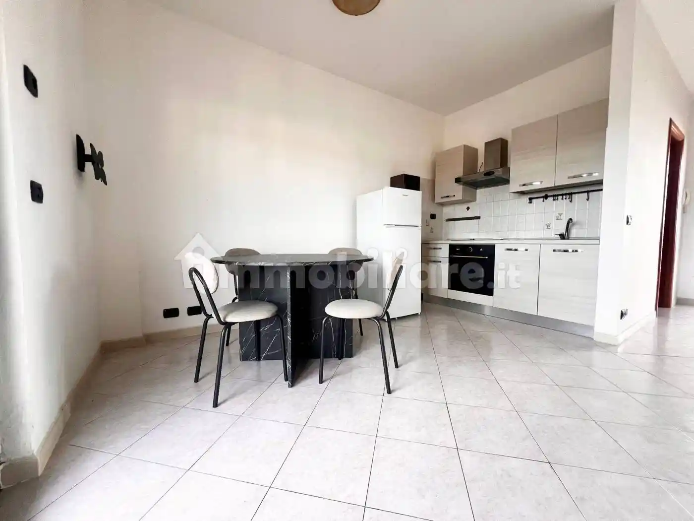 Appartamento in affitto a Pomezia