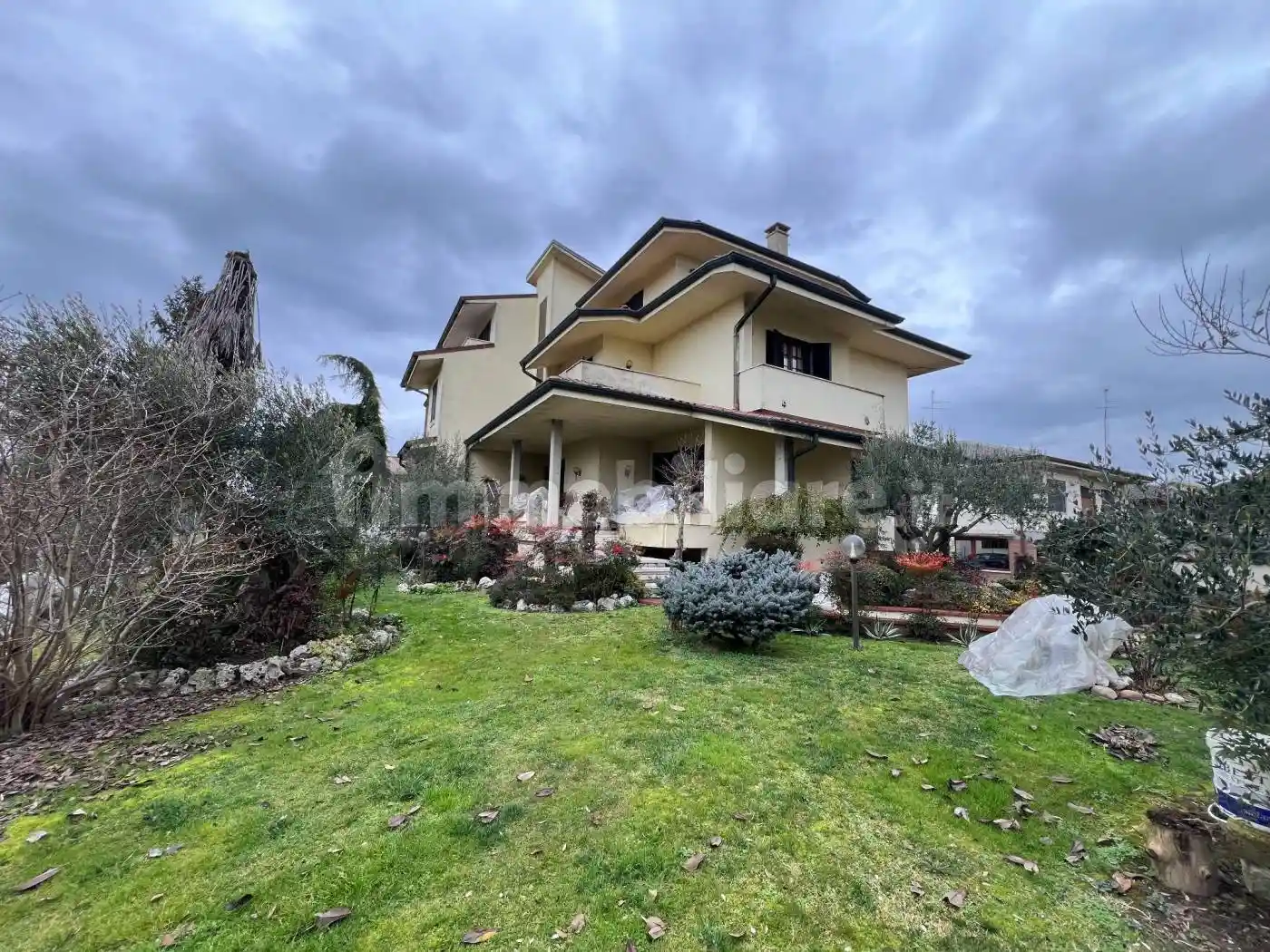 Villa in vendita a Roncoferraro