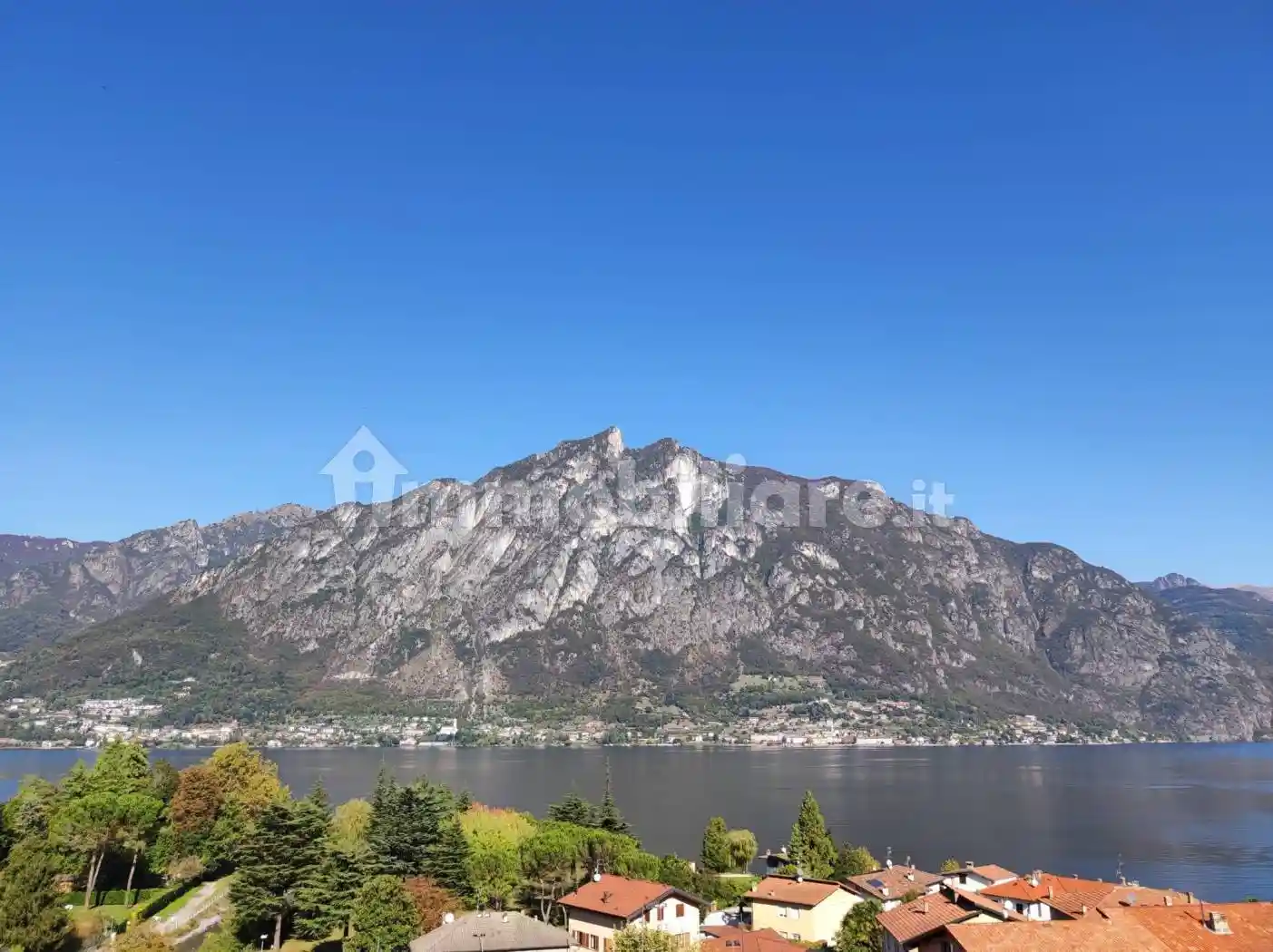 Villa in vendita a Claino con Osteno