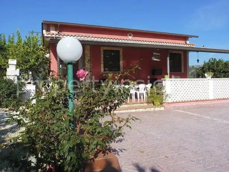 Villa in vendita a Avola