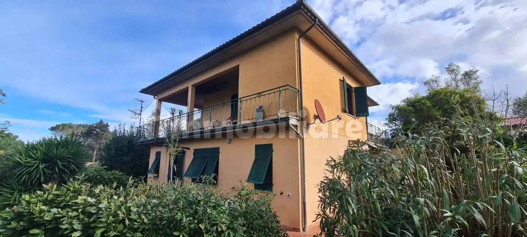 Villa in vendita a Marciana