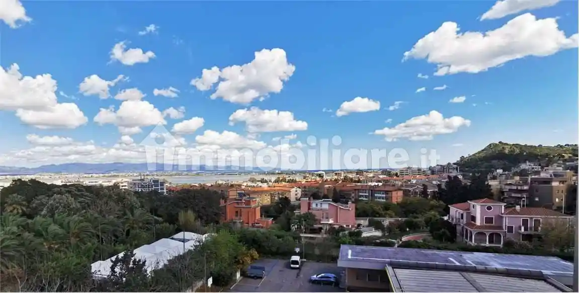 Appartamento in vendita a Cagliari