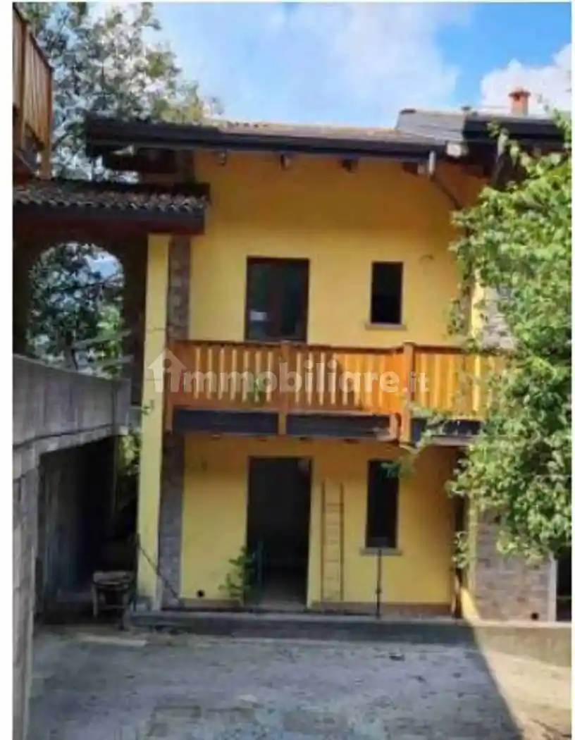 Appartamento in vendita a San Giovanni Bianco