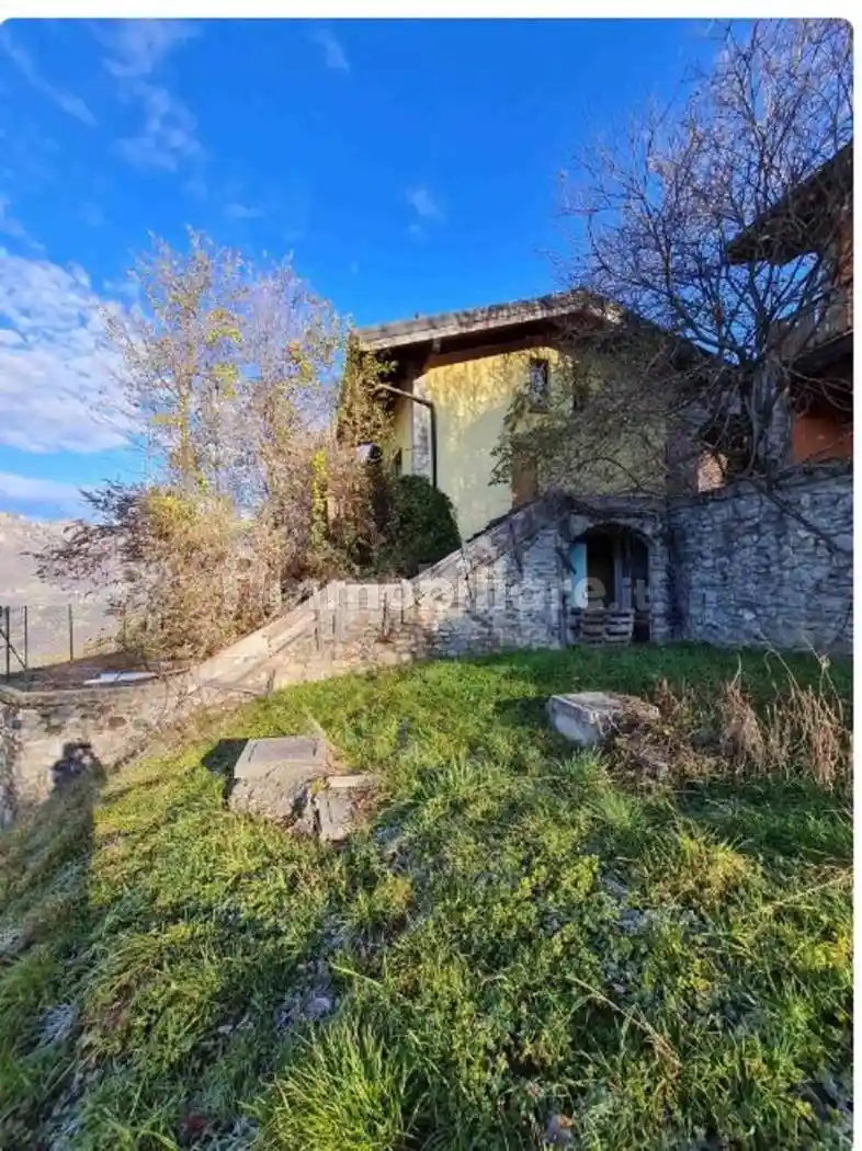 Appartamento in vendita a San Giovanni Bianco