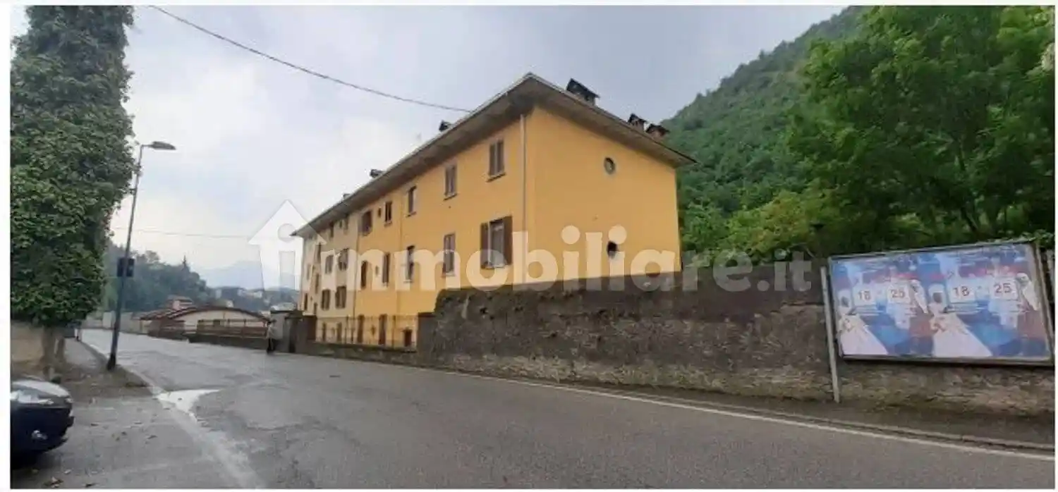 Appartamento in vendita a Vertova