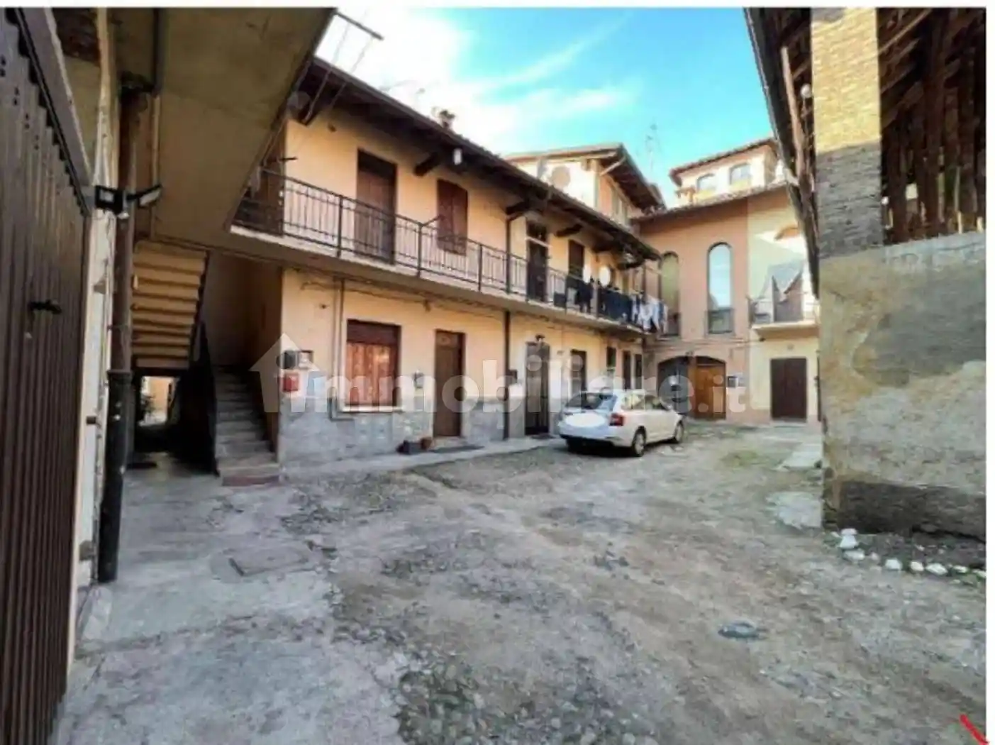 Appartamento in vendita a Vaprio d'Adda