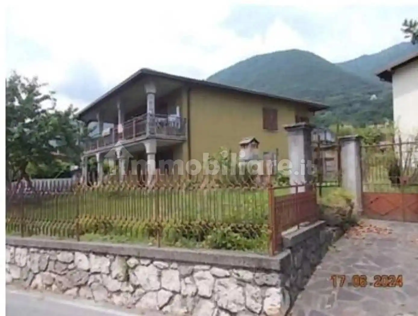 Appartamento in vendita a Endine Gaiano