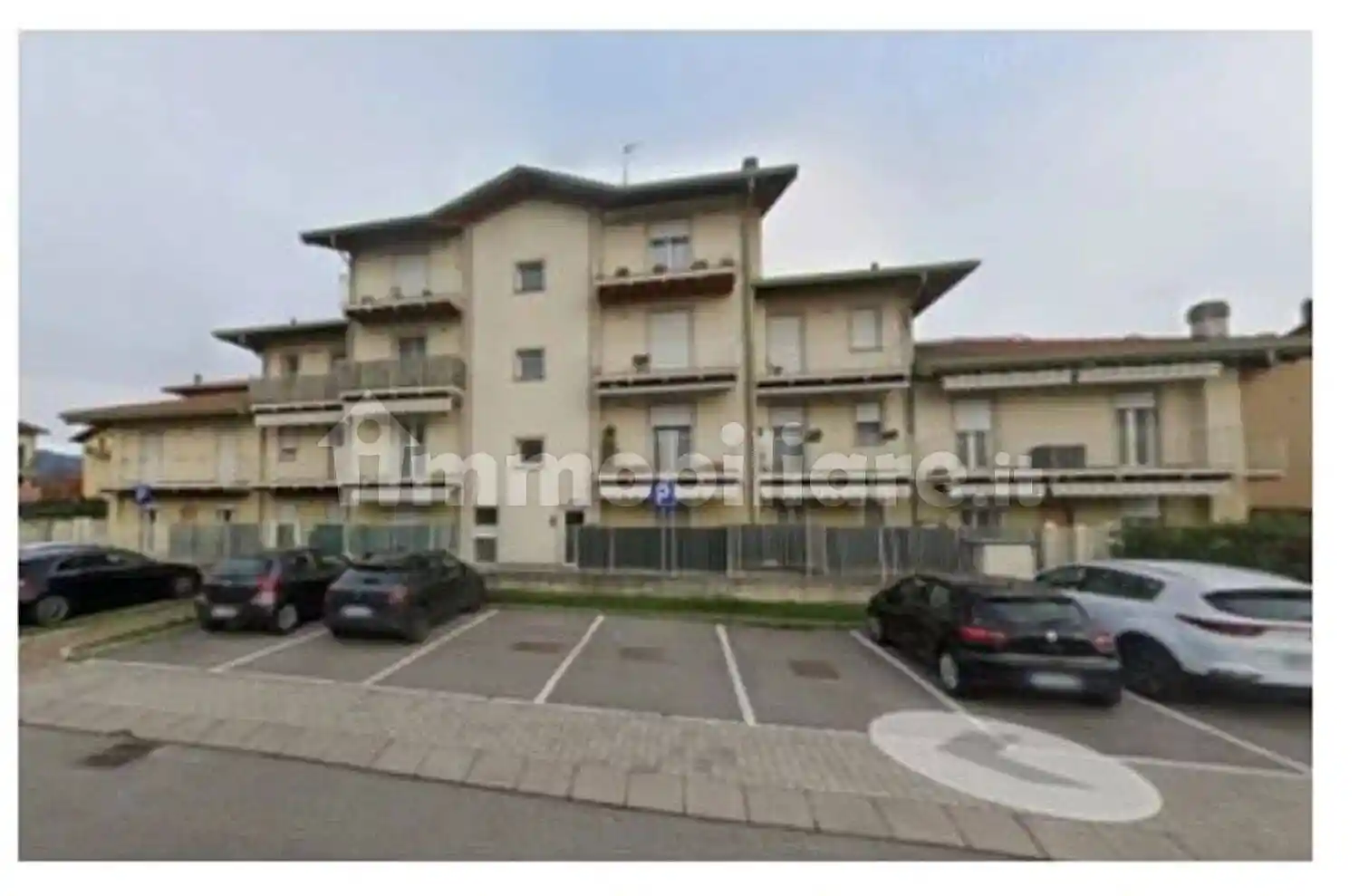 Appartamento in vendita a Brembate di Sopra