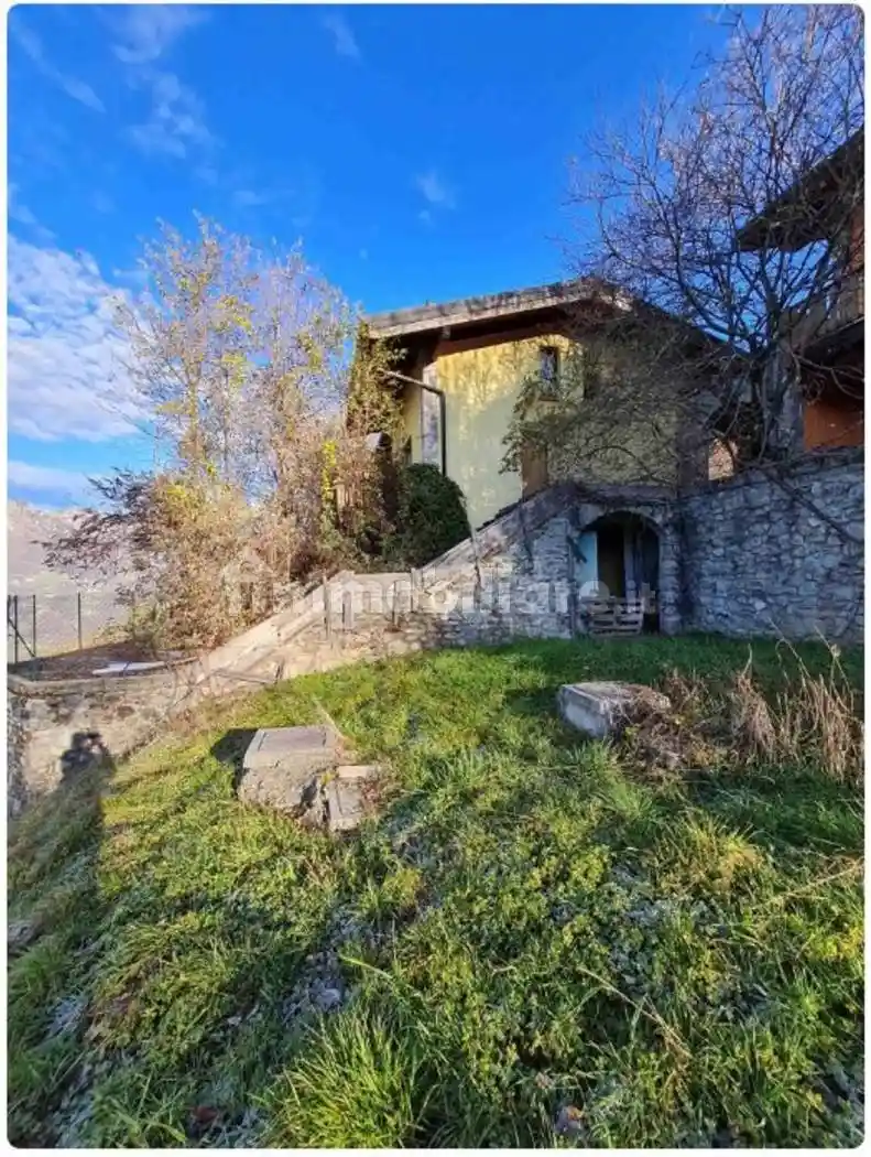 Appartamento in vendita a San Giovanni Bianco