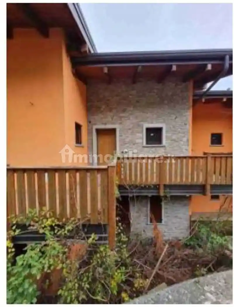 Appartamento in vendita a San Giovanni Bianco