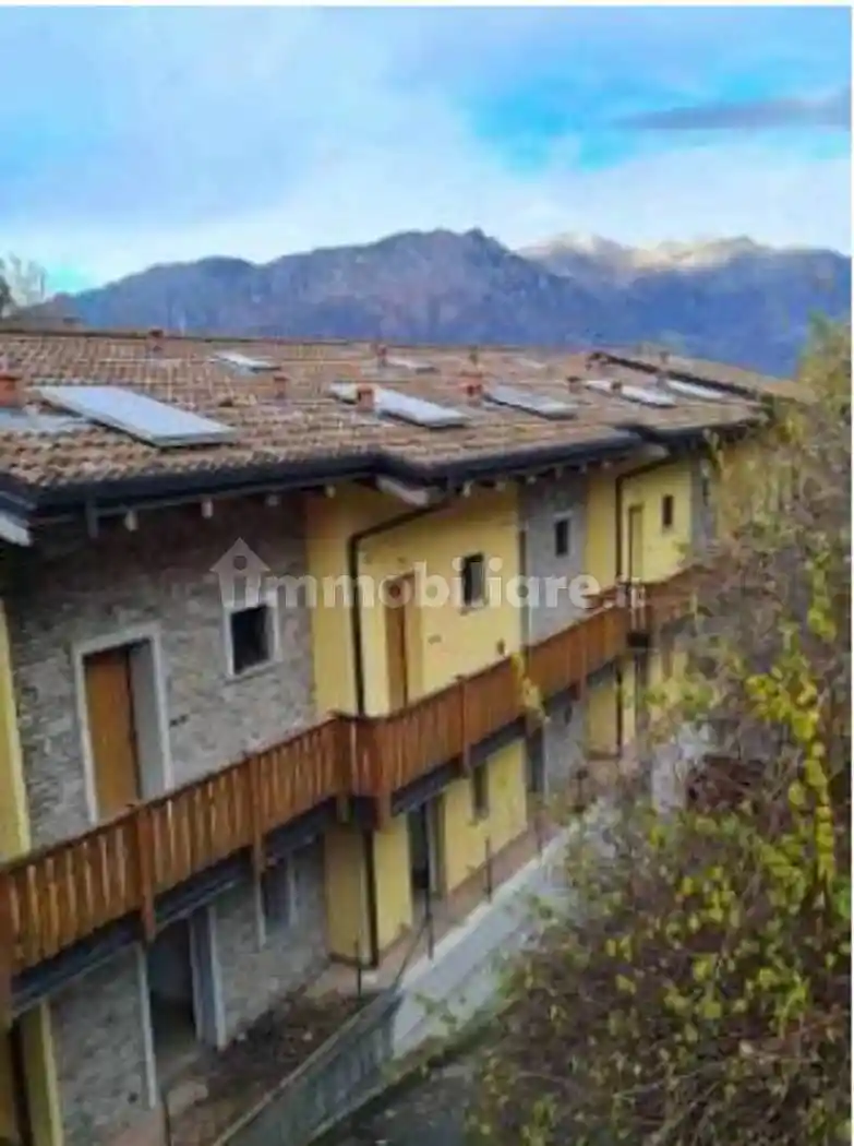 Appartamento in vendita a San Giovanni Bianco