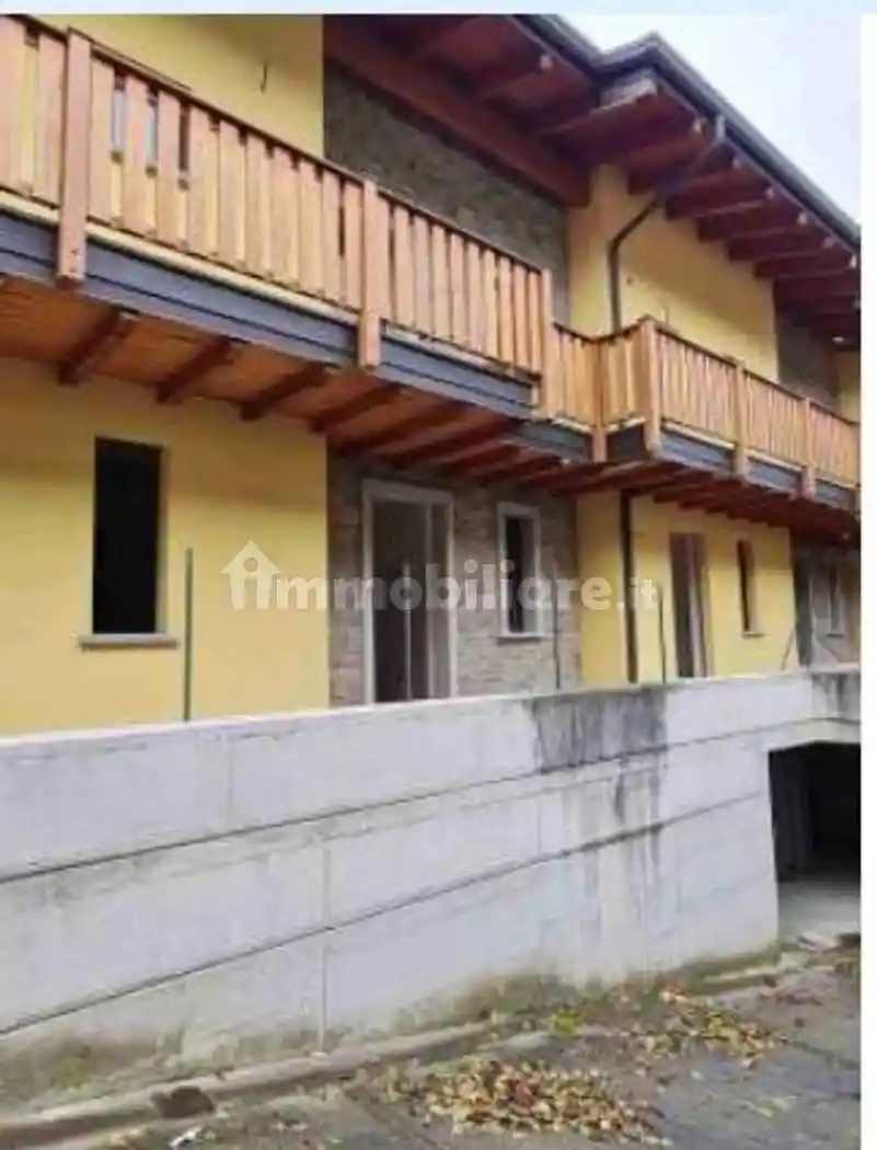 Appartamento in vendita a San Giovanni Bianco