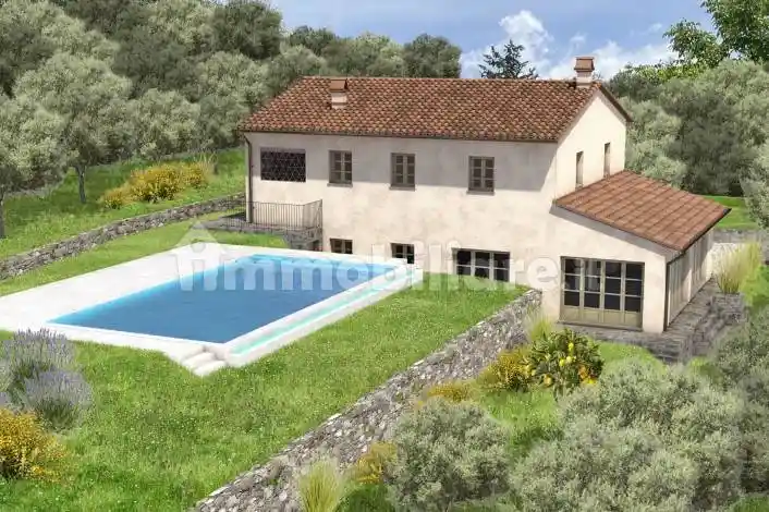 Villa in vendita a Camaiore