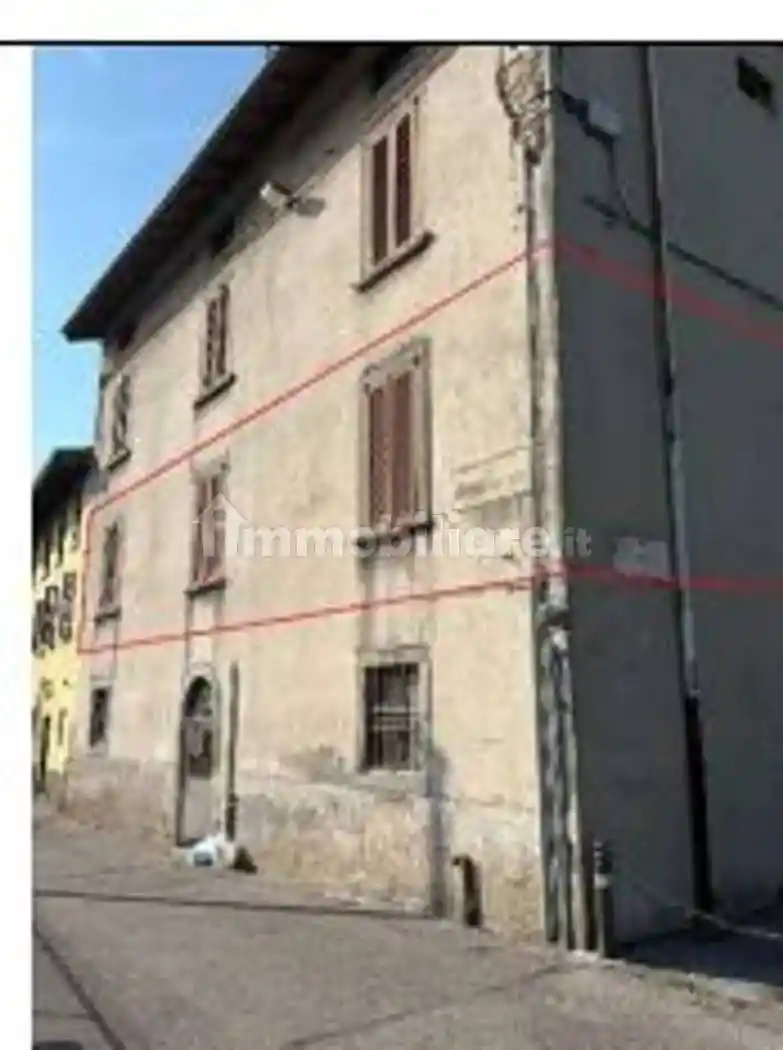 Appartamento in vendita a Bergamo