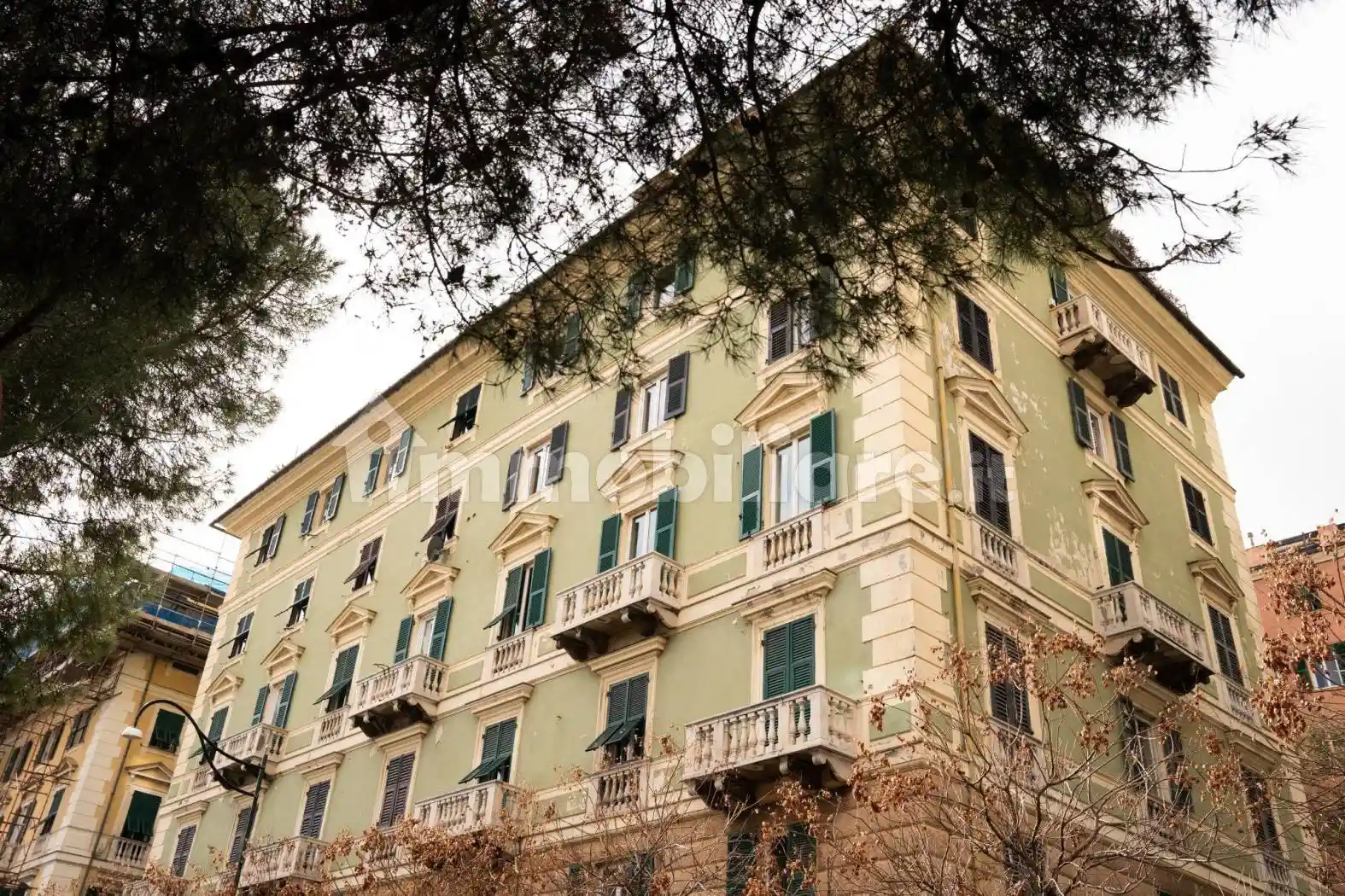 Appartamento in vendita a Genova