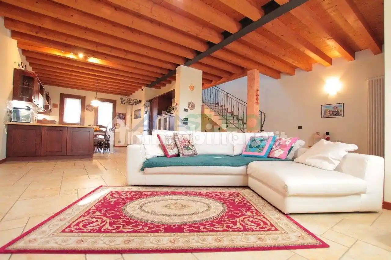 Villa in vendita a Gazzo