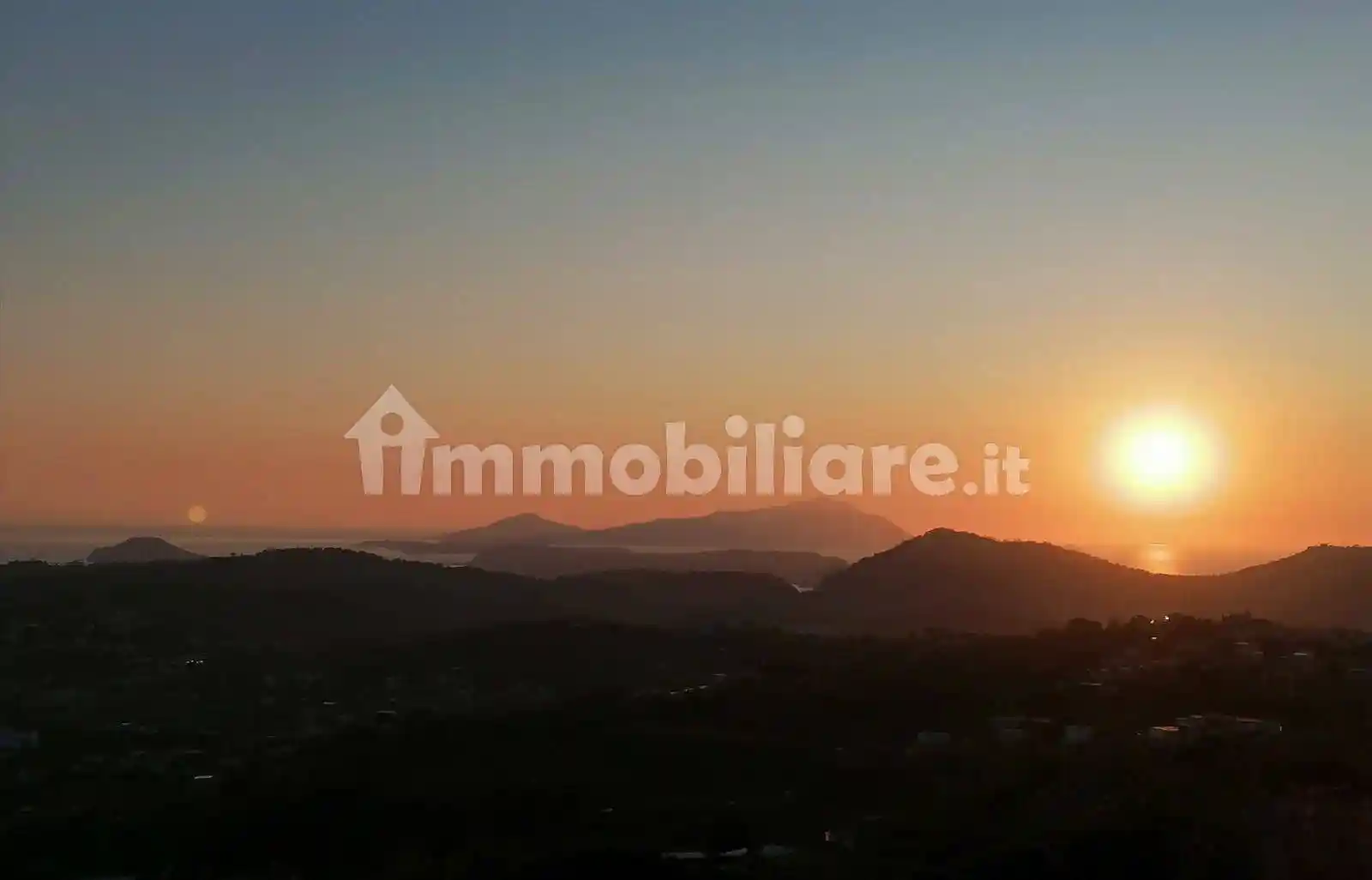 Appartamento in affitto a Napoli