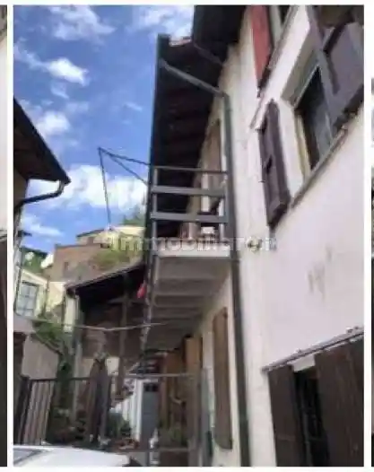 Casa indipendente in vendita a Montù Beccaria