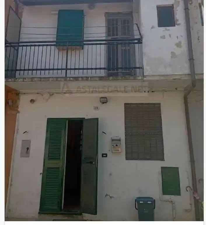 Casa indipendente in vendita a Sannazzaro de' Burgondi