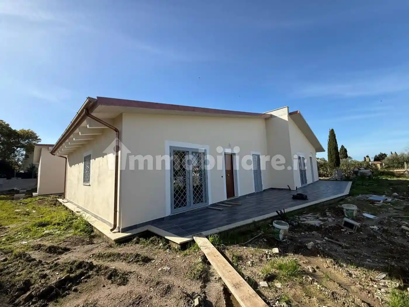 Villa in vendita a Aprilia