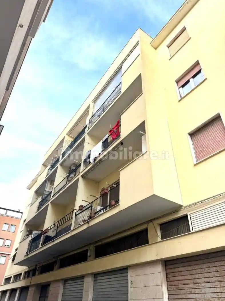 Appartamento in vendita a Civitavecchia