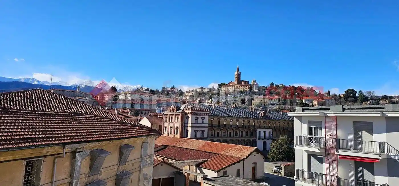 Appartamento in vendita a Pinerolo