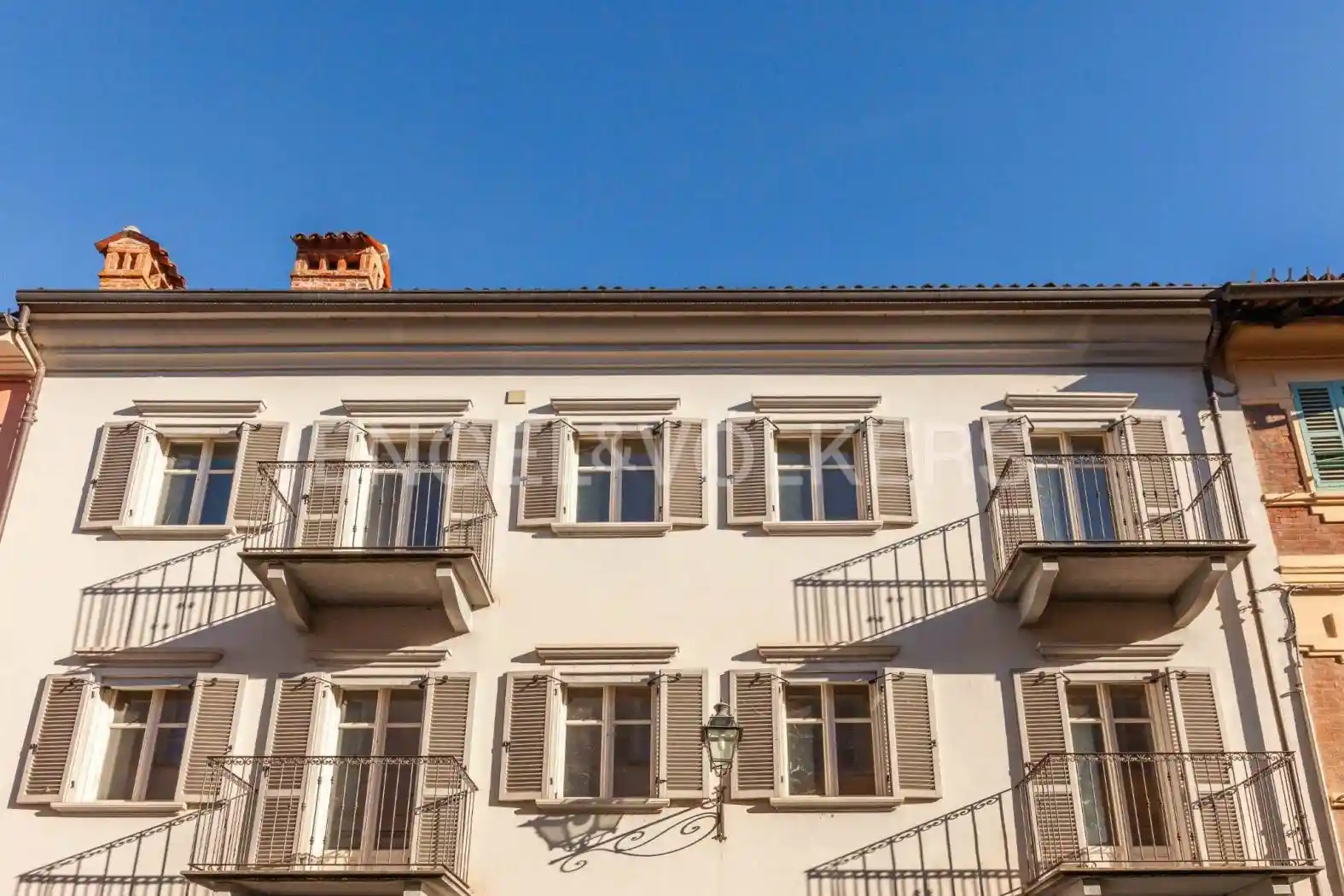 Palazzo - Edificio in vendita a Bra