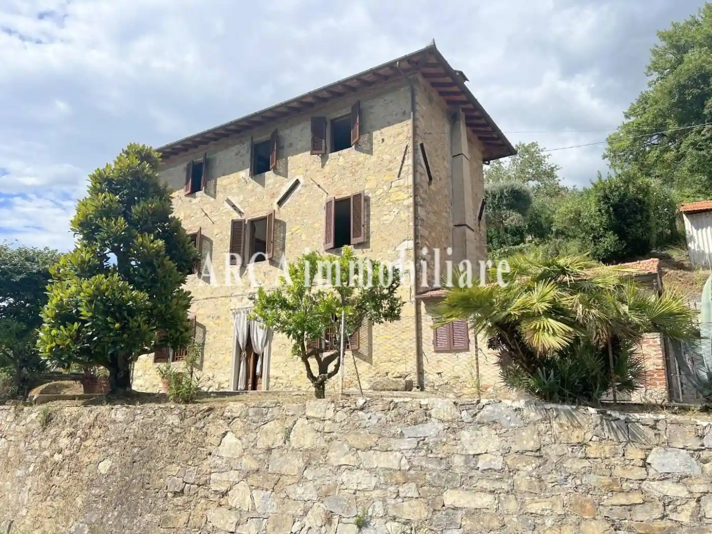 Rustico - Casale in vendita a Camaiore