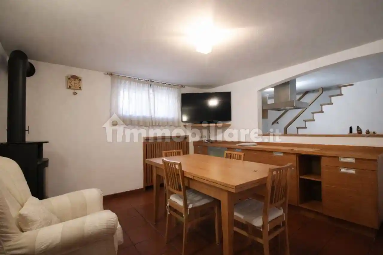 Appartamento in vendita a Monticello Conte Otto