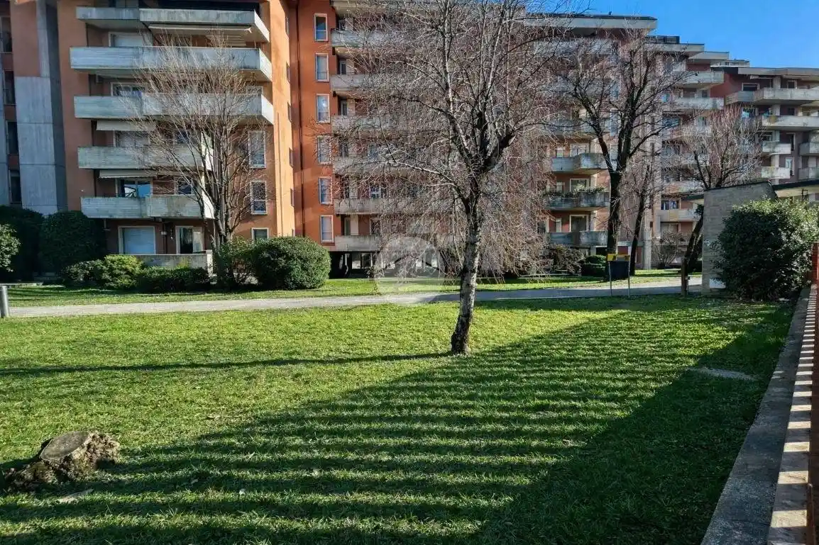 Appartamento in vendita a Brescia