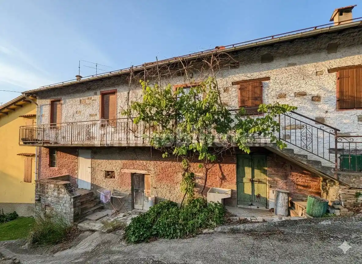 Appartamento in vendita a Calestano