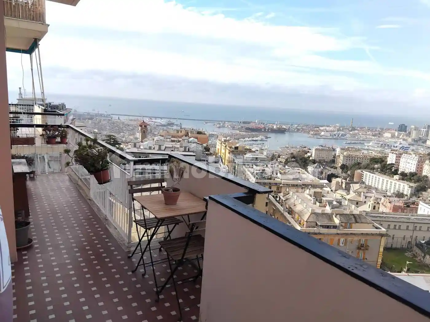 Appartamento in affitto a Genova