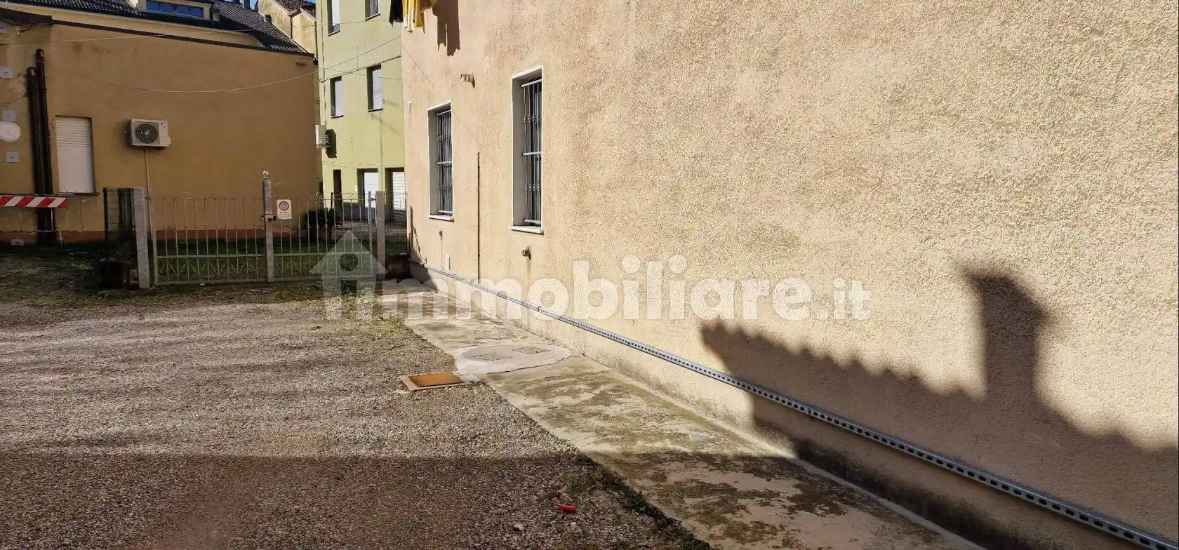 Appartamento in vendita a Campagnola Emilia