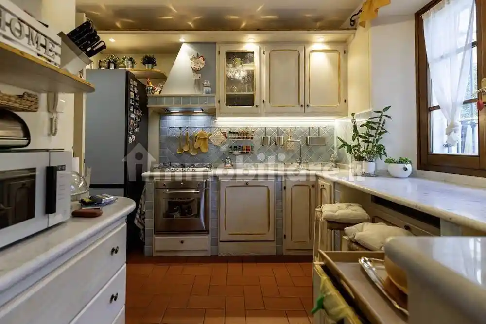 Villa in vendita a Seravezza