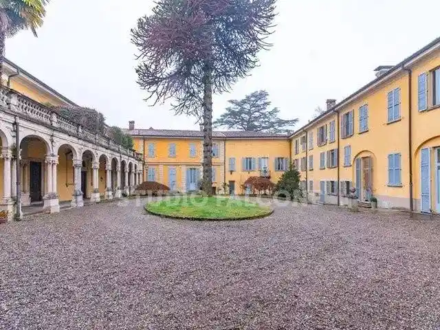 Appartamento in vendita a Appiano Gentile